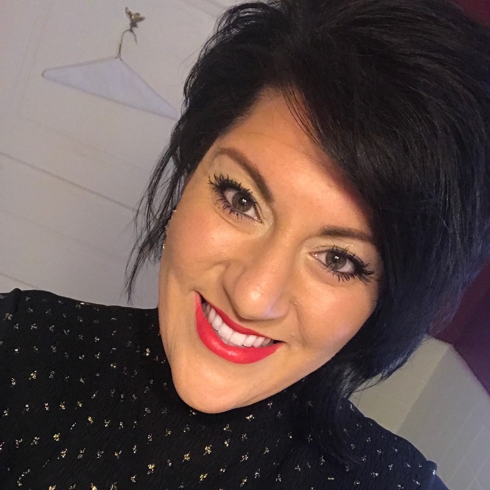 Meet your Posher, Cara